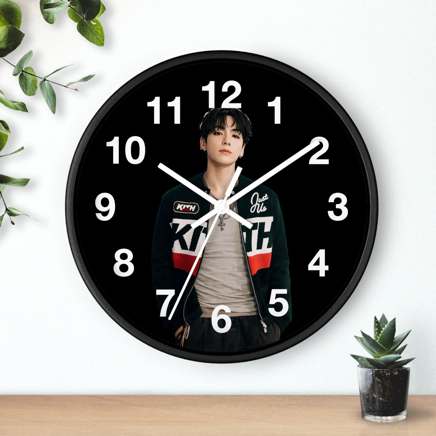 K-Pop Love & Peace Wall Clock, Boho Home Decor, Unique Gift for Music Lovers, Eco-Friendly Wall Art, Perfect for Birthdays & Anniversaries