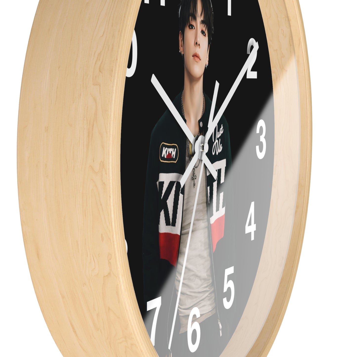 K-Pop Love & Peace Wall Clock, Boho Home Decor, Unique Gift for Music Lovers, Eco-Friendly Wall Art, Perfect for Birthdays & Anniversaries